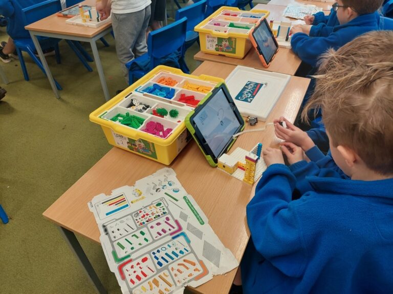 Pupils bring robots to life in hands-on STEM challenge
