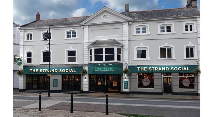 Barnstaple set for new pub as former Wetherspoons reopens after revamp