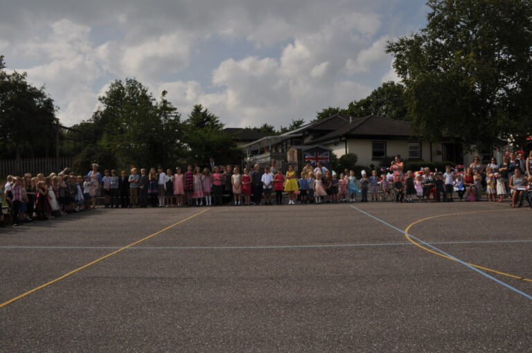 Devon primary praised for calm classrooms but early years flagged by Ofsted
