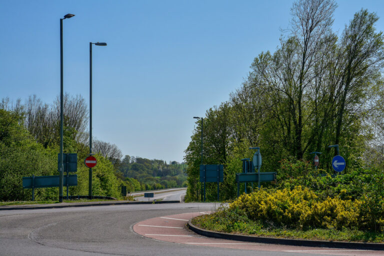 Cullompton row over roundabouts as council rejects county takeover