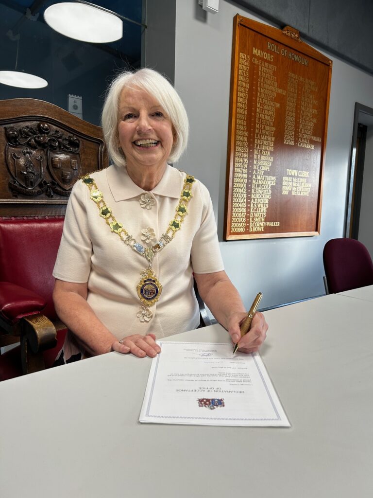 Chain reaction as new Newton Abbot mayor takes over top civic role