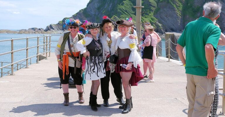 Sea of support as Ilfracombe Shanty Festival ends on a high note